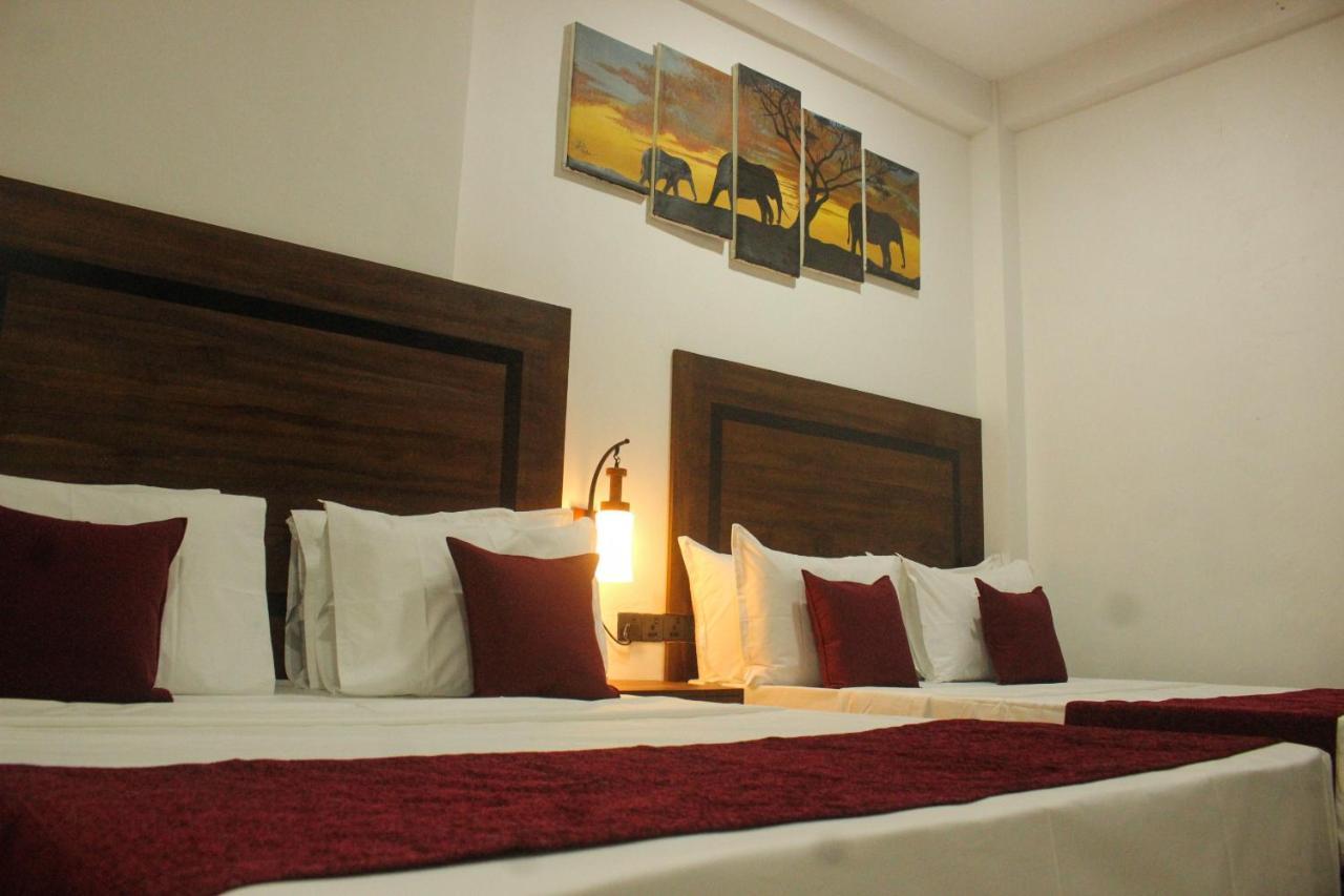 Divine Villa Anurâdhapura Extérieur photo