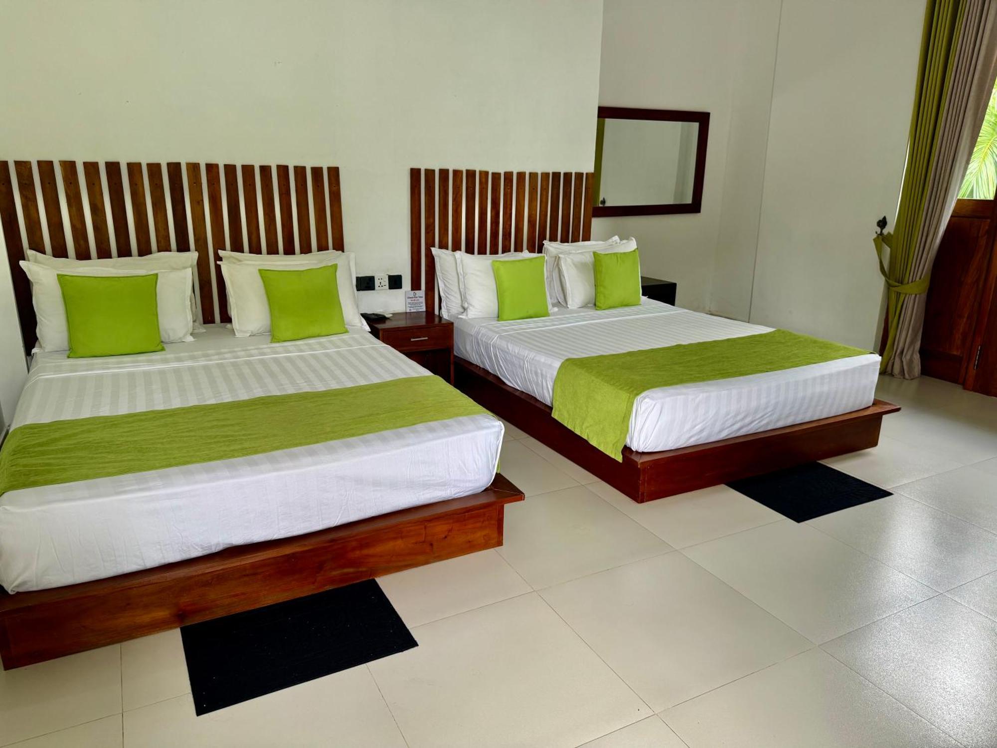 Divine Villa Anurâdhapura Extérieur photo