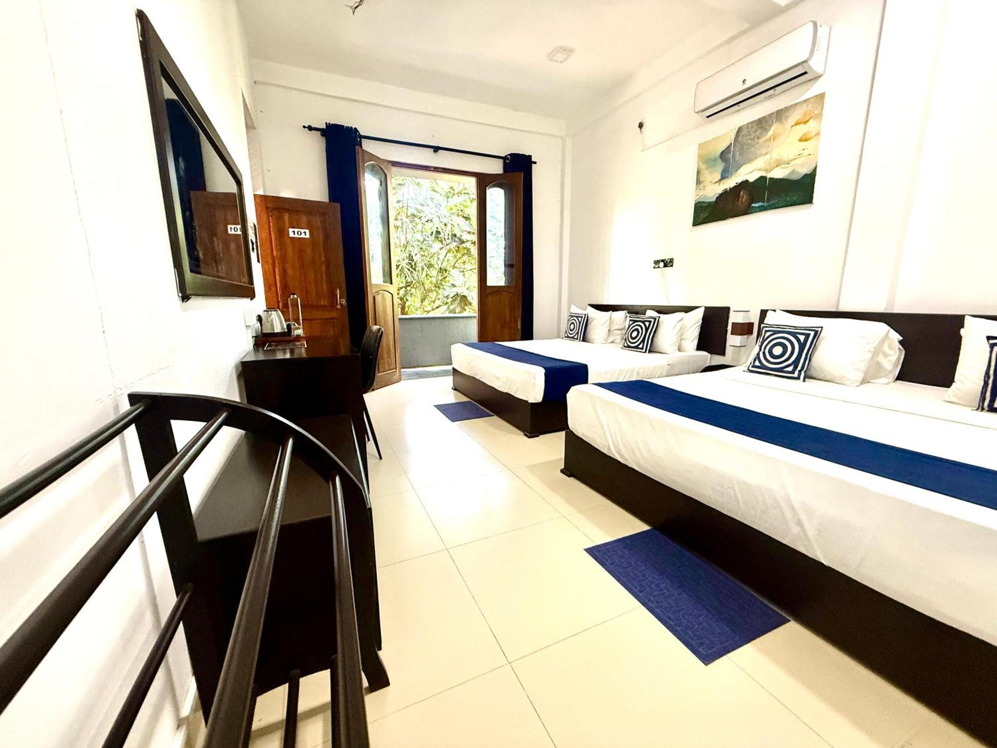 Divine Villa Anurâdhapura Extérieur photo